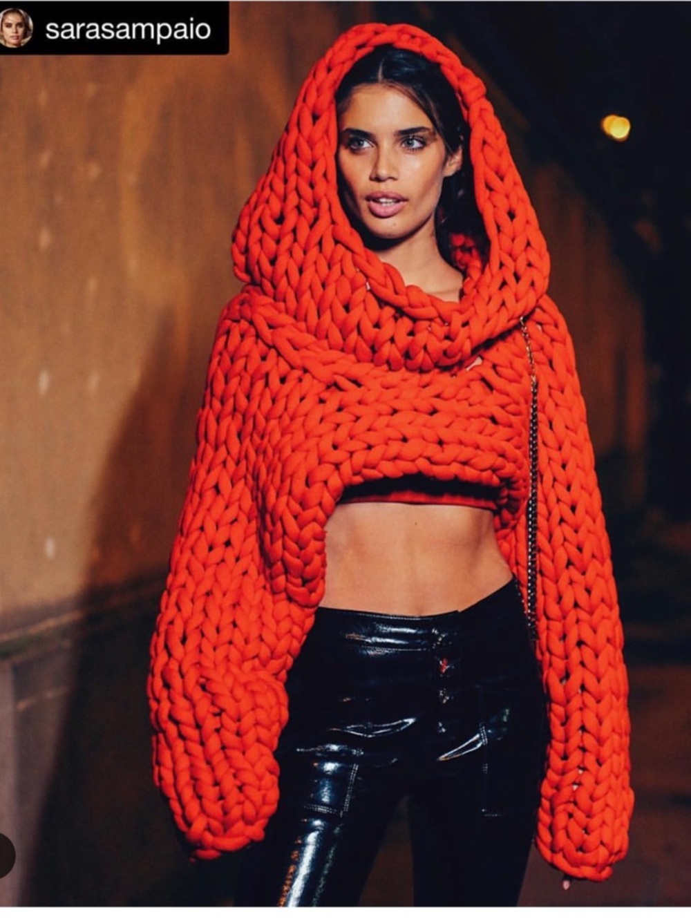 Duarte Chunky Knit Red Hooded Sweater Statement Runway Piece One Size